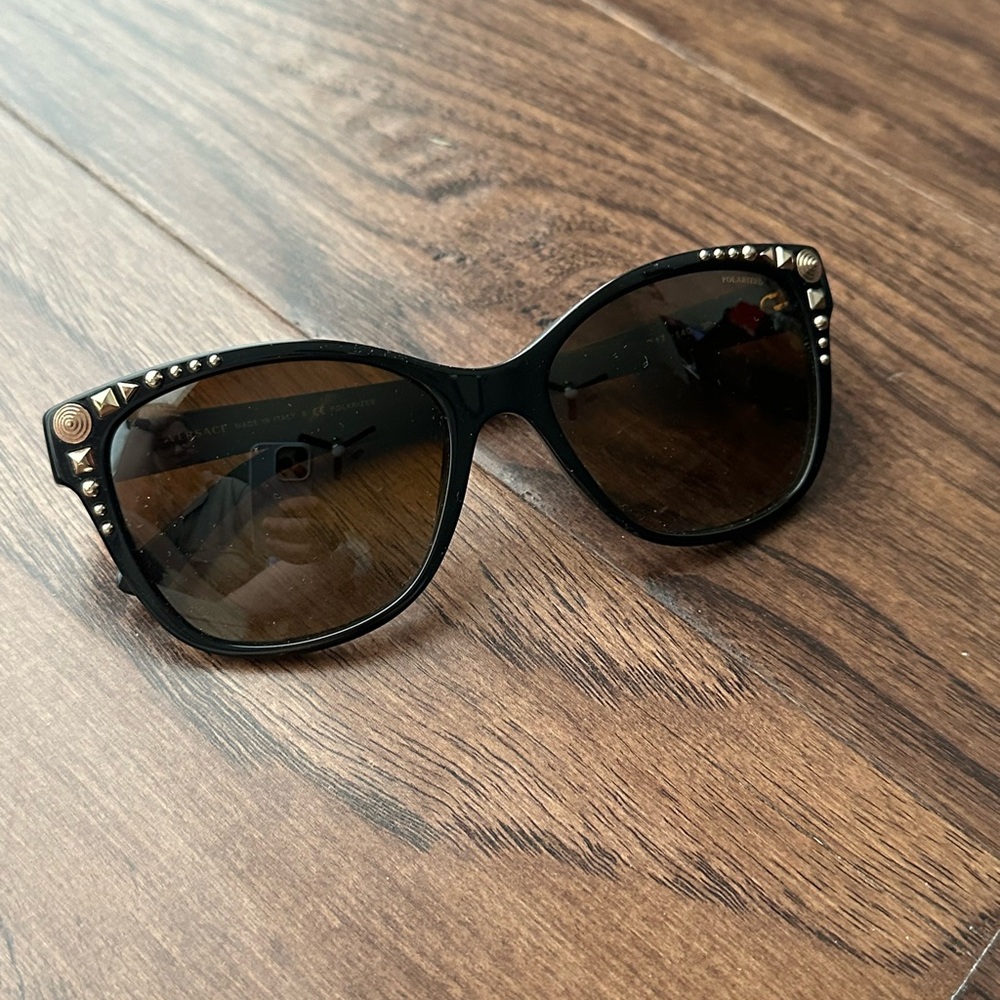 Versace Black Sunglasses Modern Classic Design